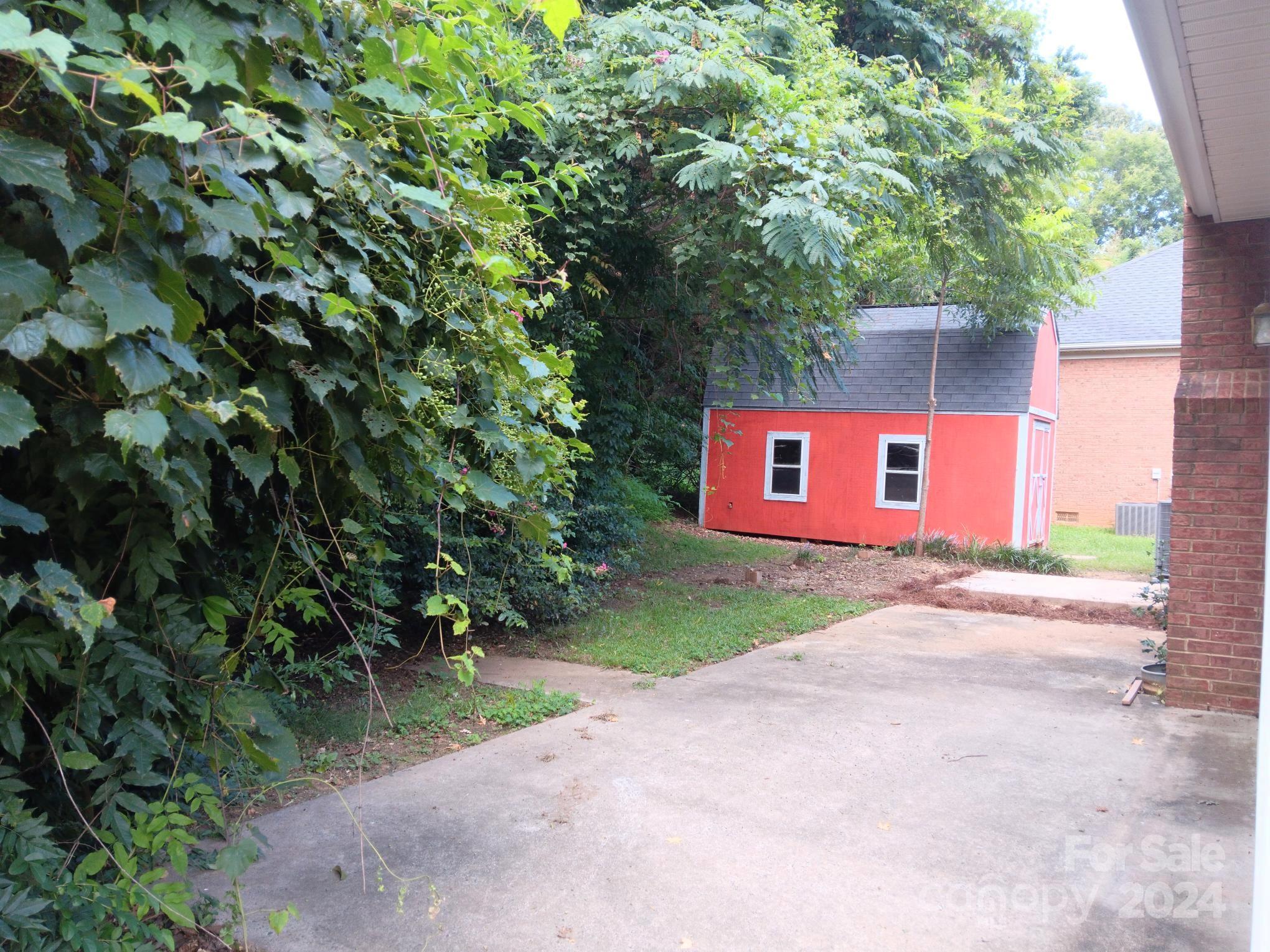 Brighton Woods - Residential