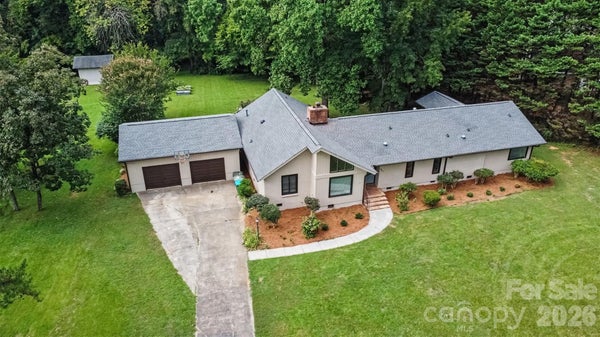 13520 ANDULUSIAN DR, MATTHEWS, NC 28105 - Image fecec16f3c8e251c298c11ec3df6f6a0/1183105997
