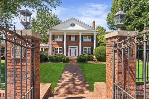 127 N Main Street Belmont NC 28012