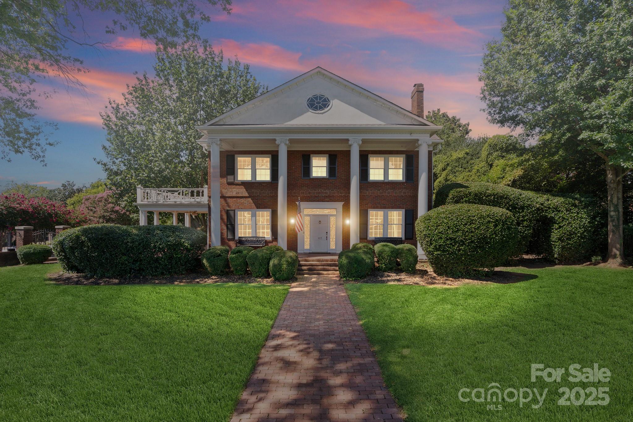127 N Main Street