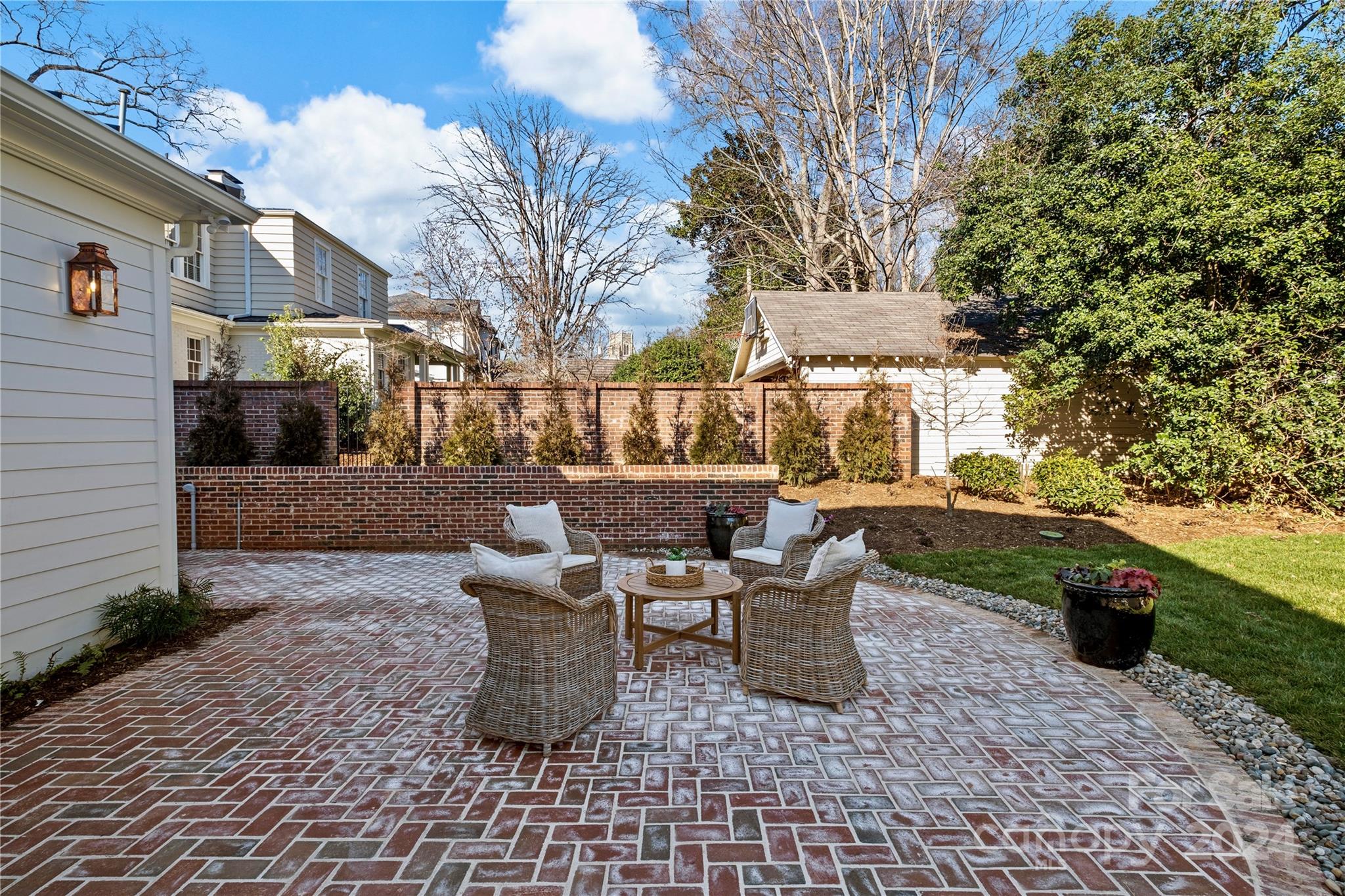 Myers Park - Residential