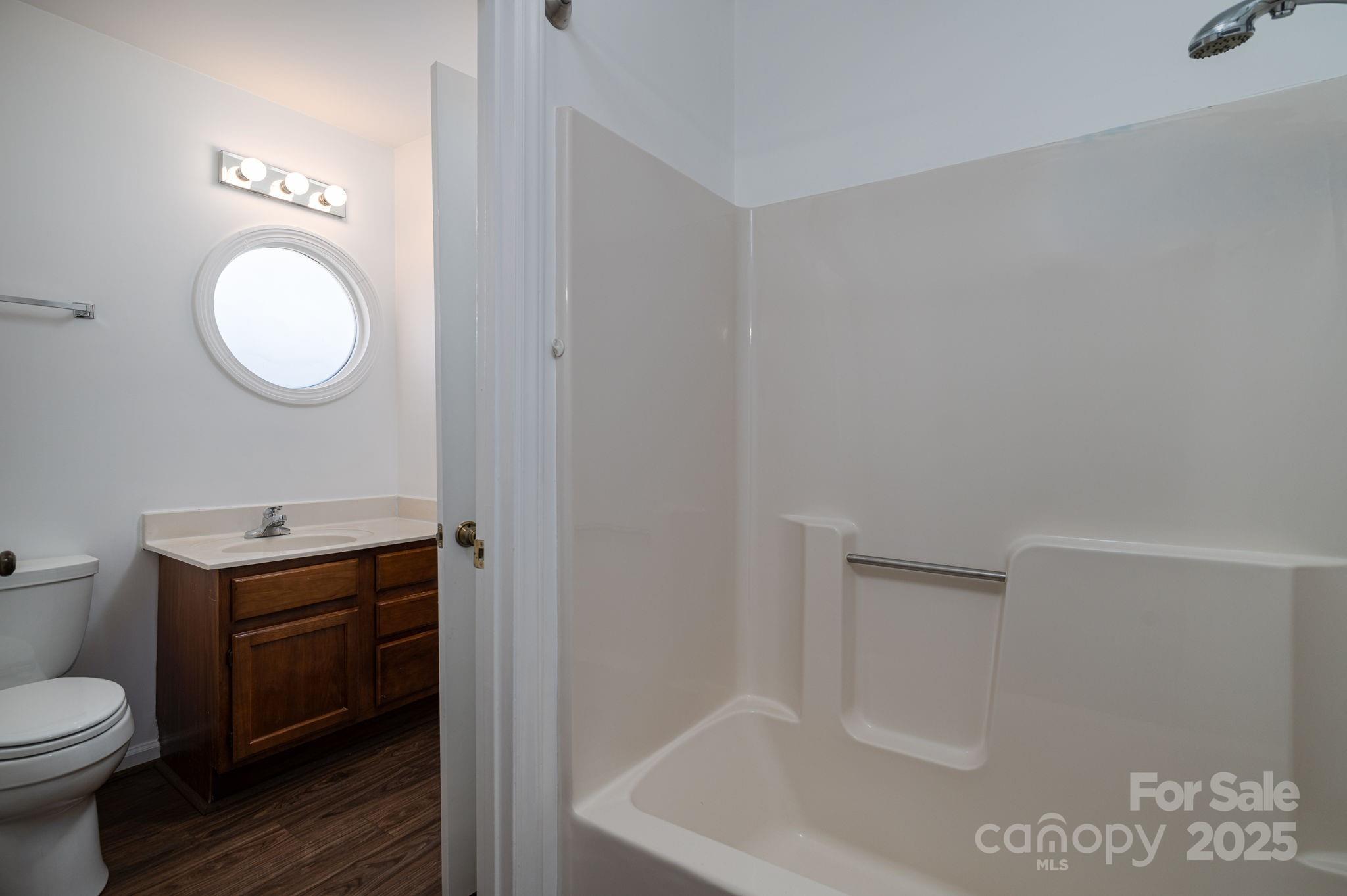 Regency Square - Residential