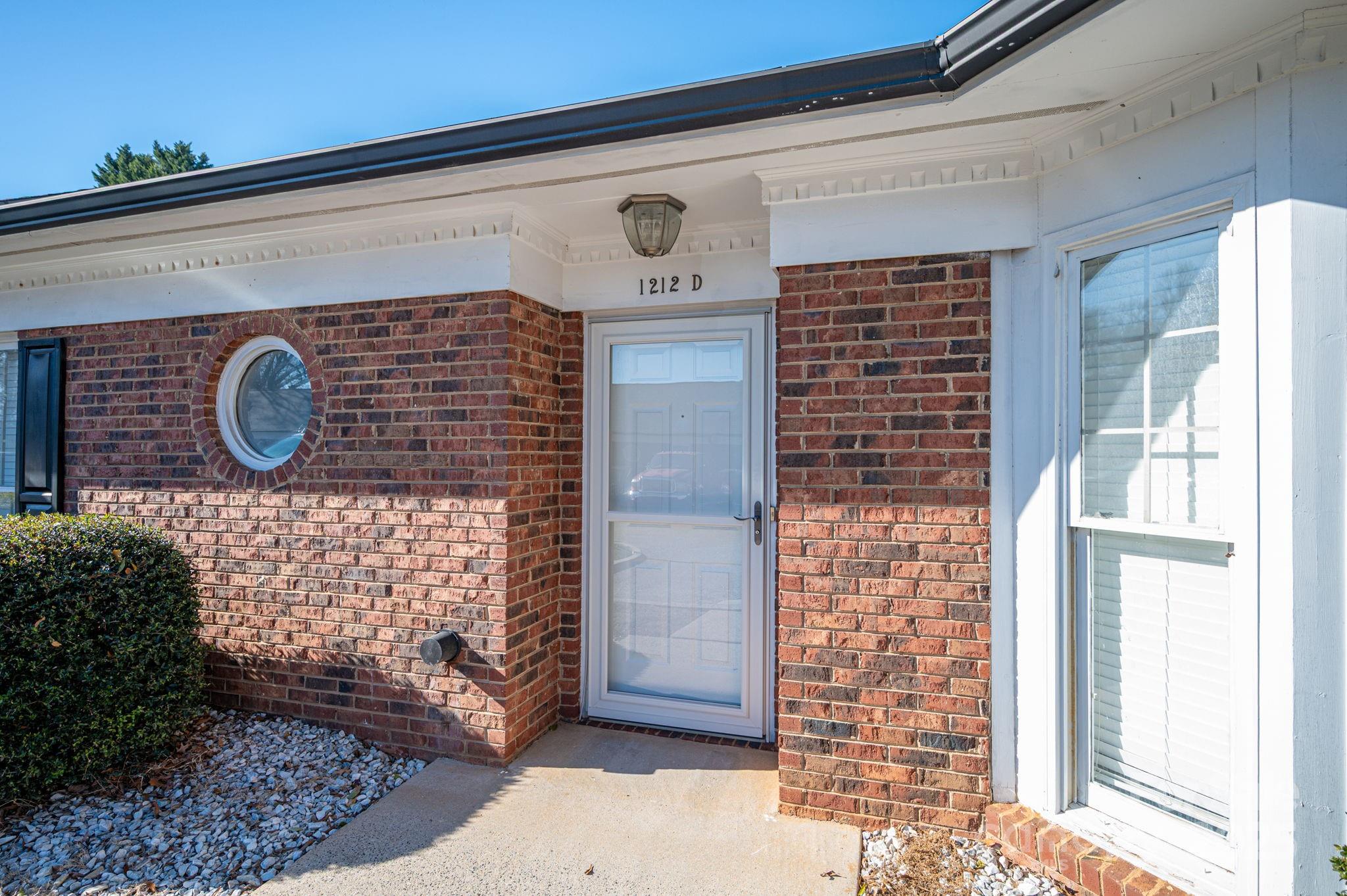 1212 E Franklin Boulevard D