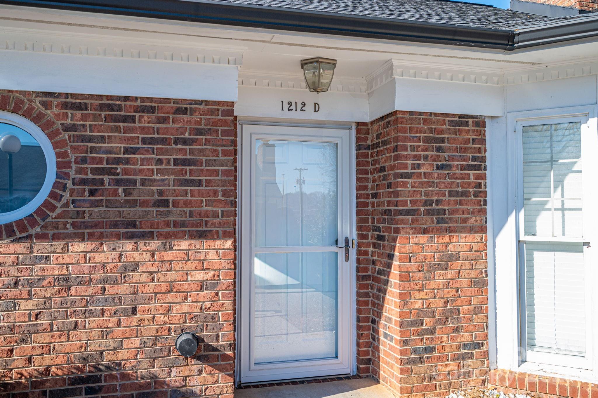 1212 E Franklin Boulevard D