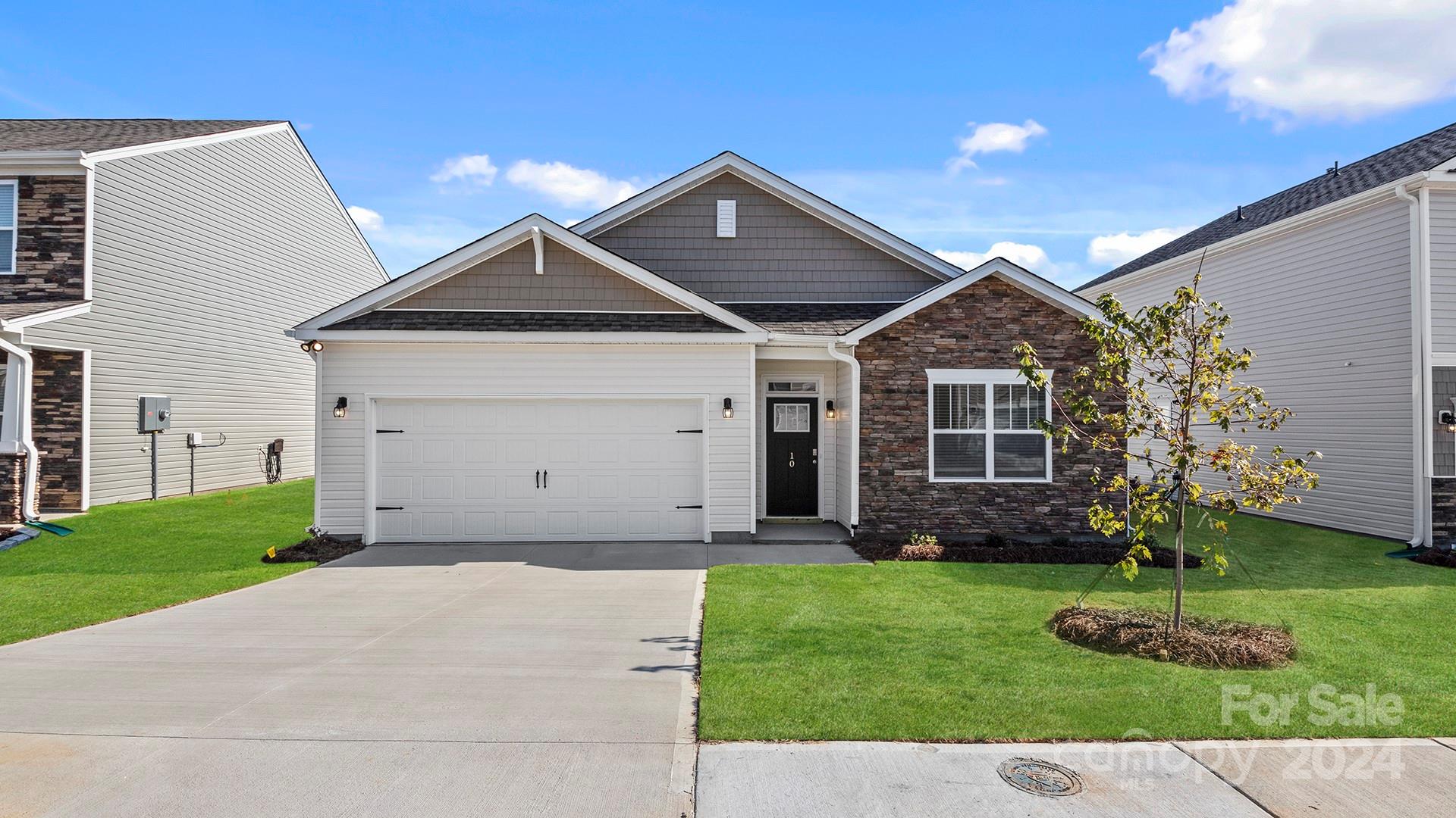 592 Country Oak Drive