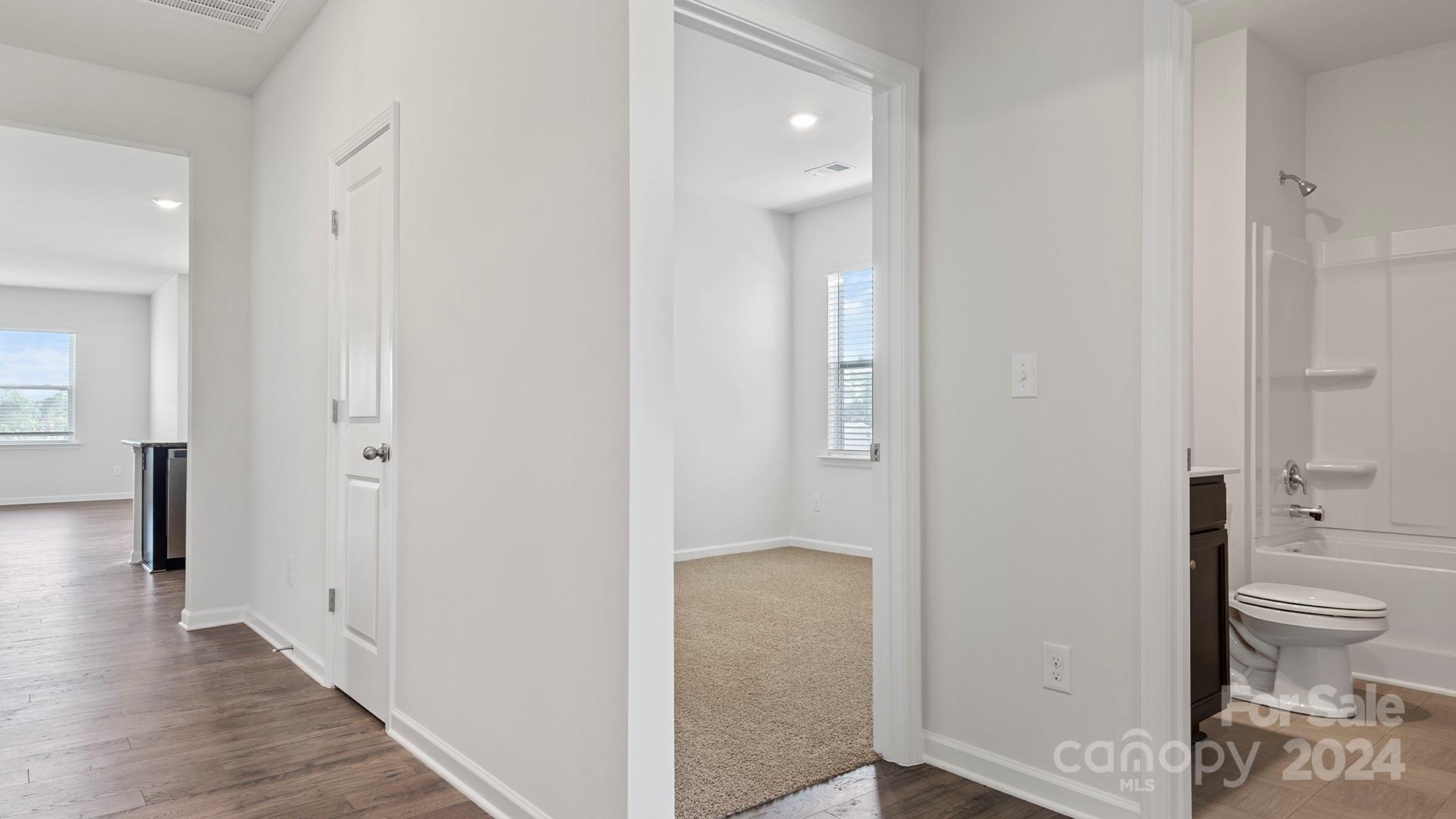592 Country Oak Drive