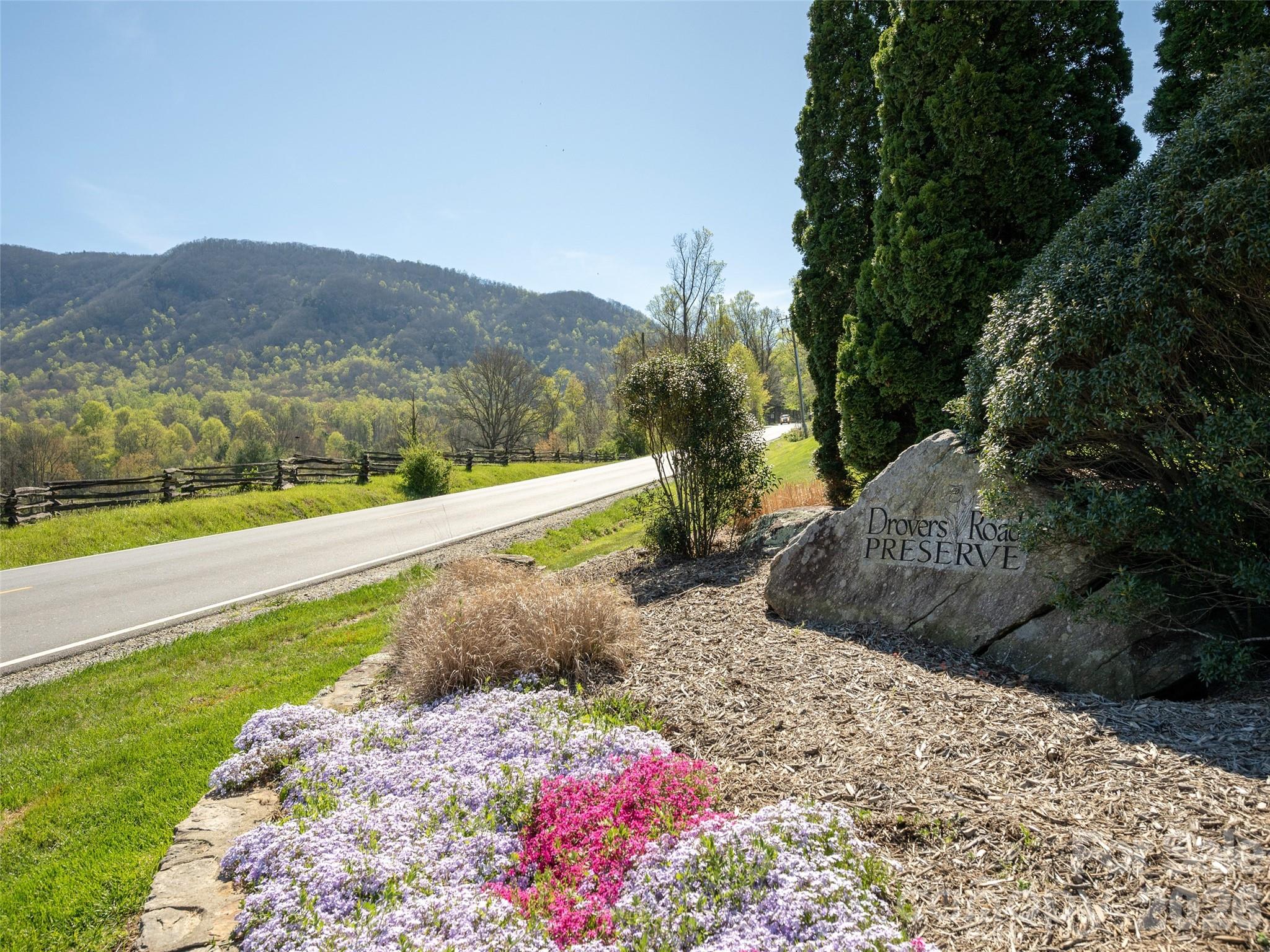 Drovers Road Preserve - Land