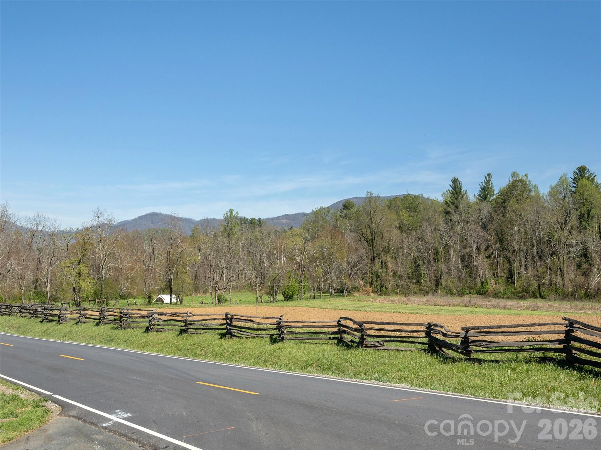 Drovers Road Preserve - Land