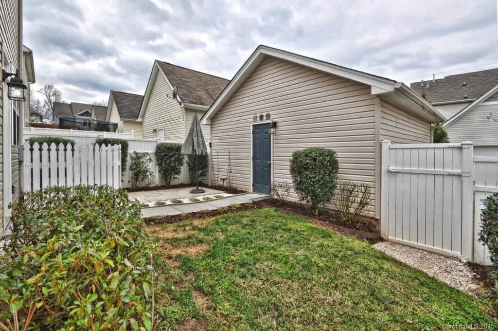 Oakhurst - Residential