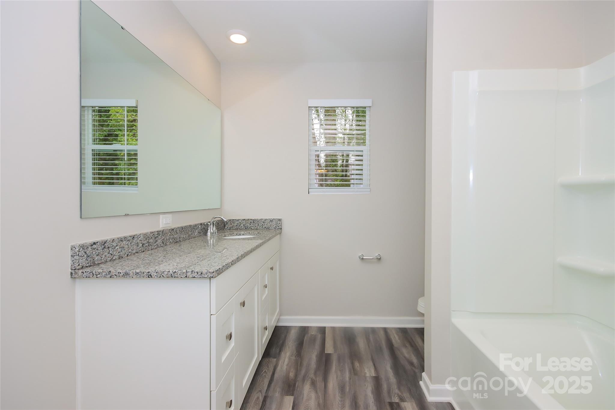 Oakland Heights - Residential Lease