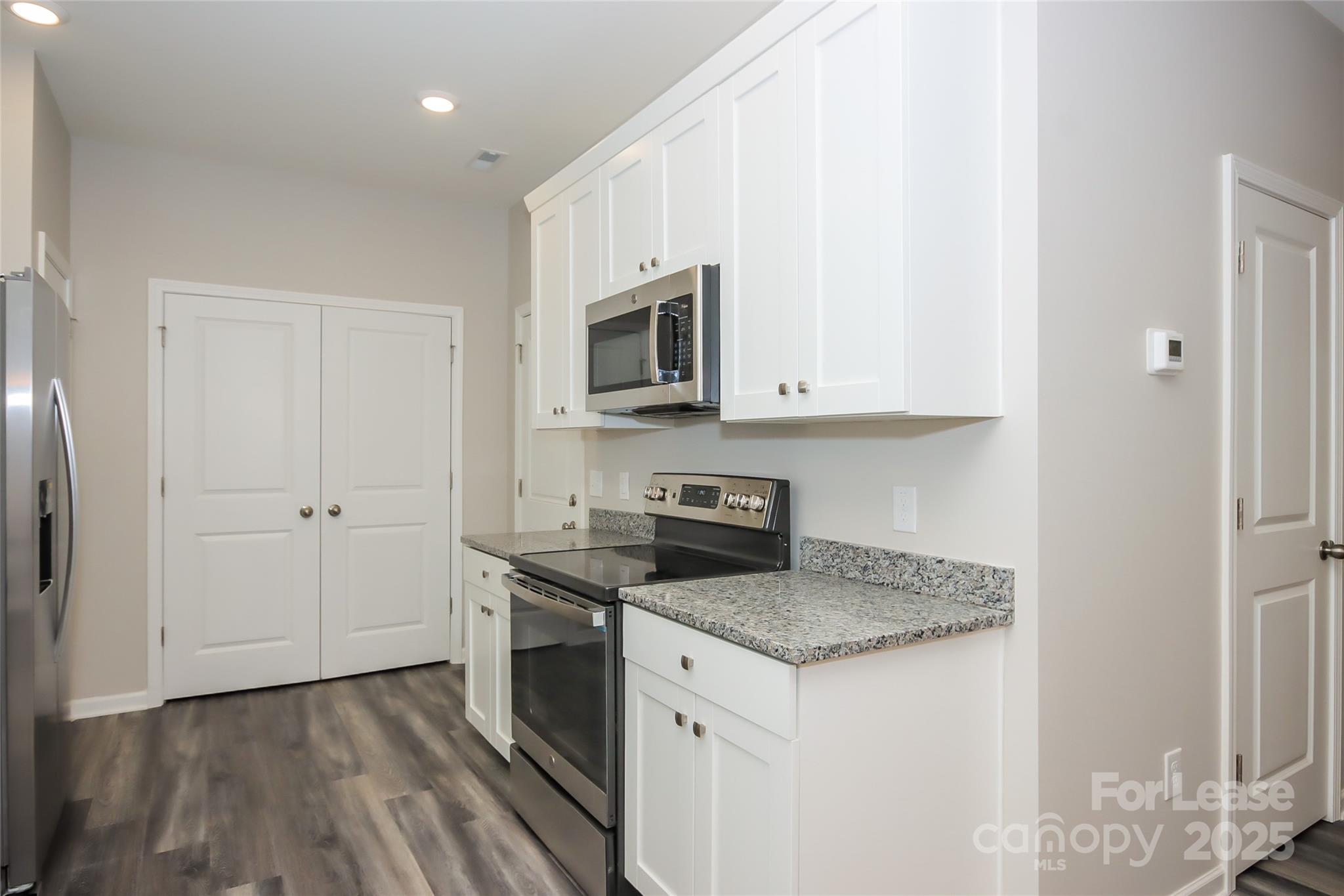 Oakland Heights - Residential Lease