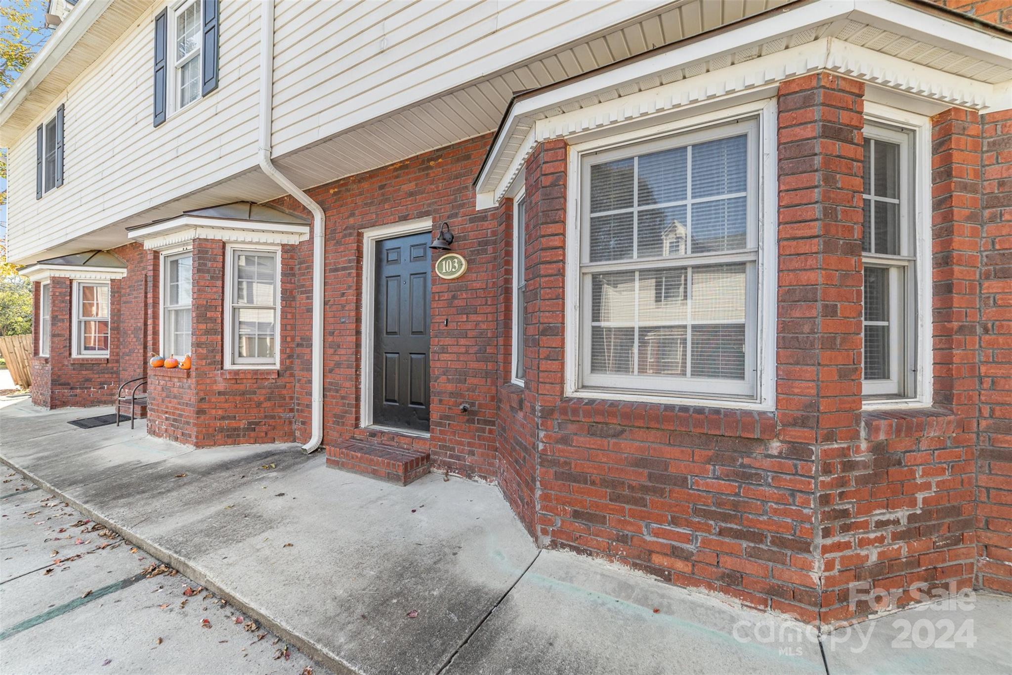 Oakland Villas - Residential