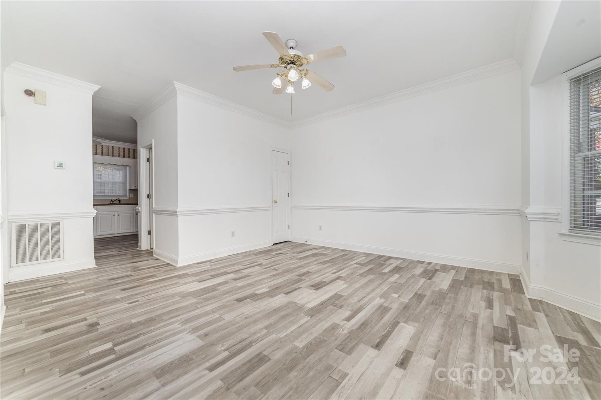 Oakland Villas - Residential