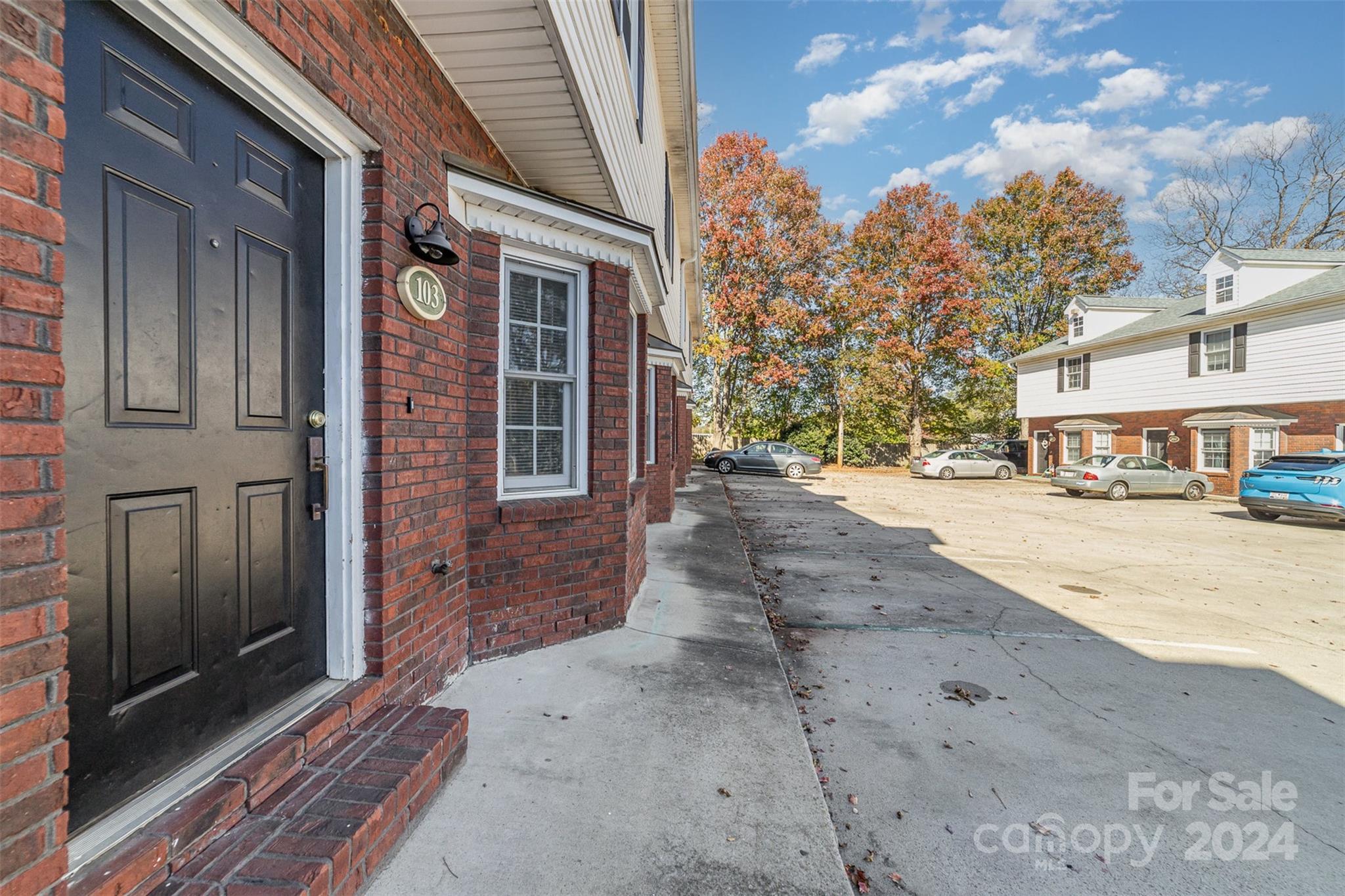 Oakland Villas - Residential