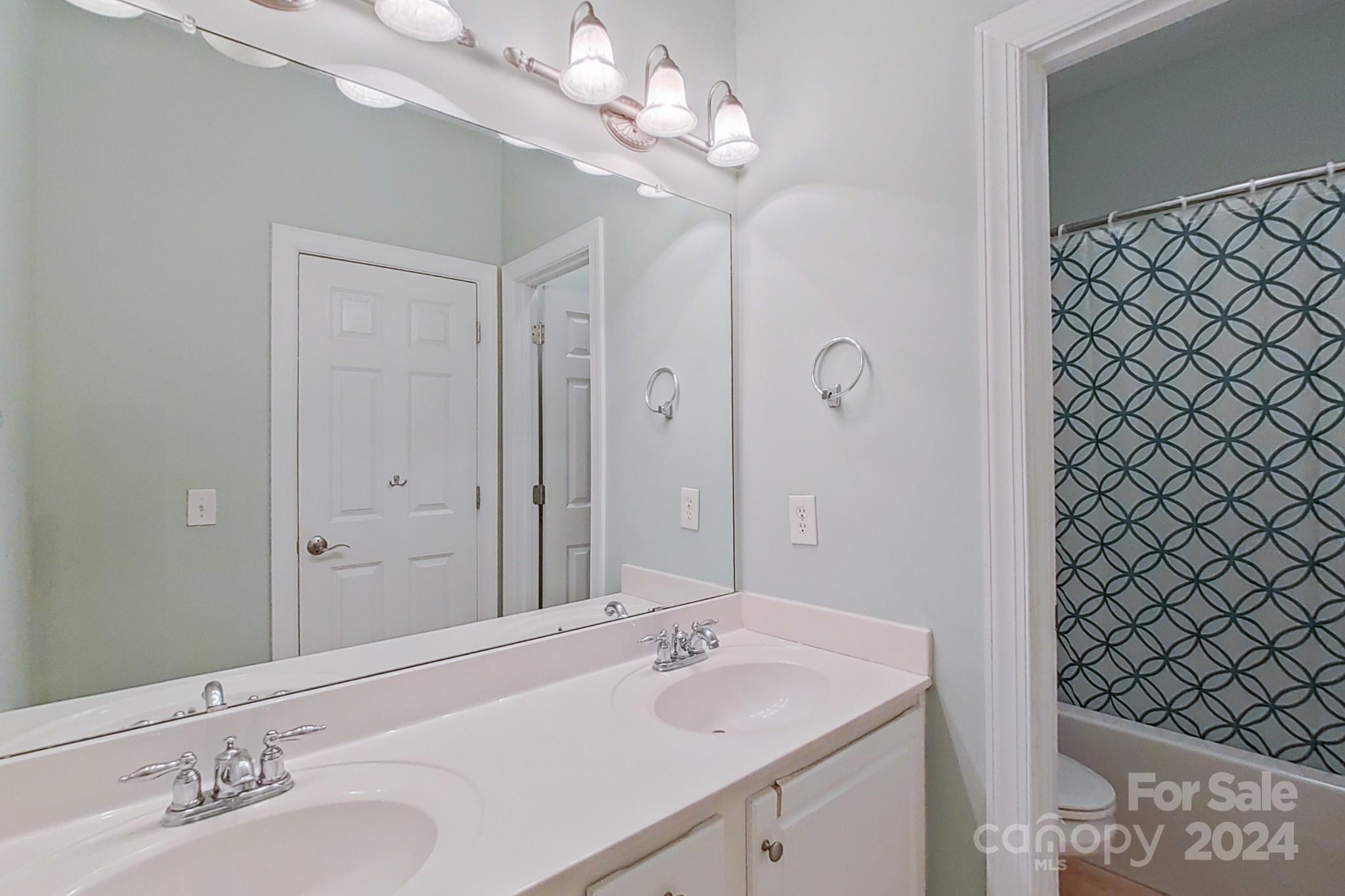 Regent Park - Residential