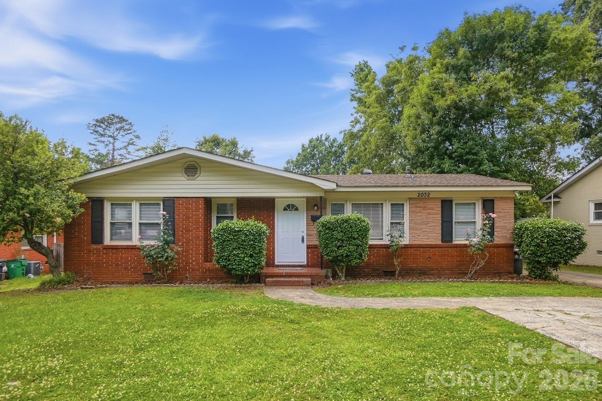 2032 Eastway Drive