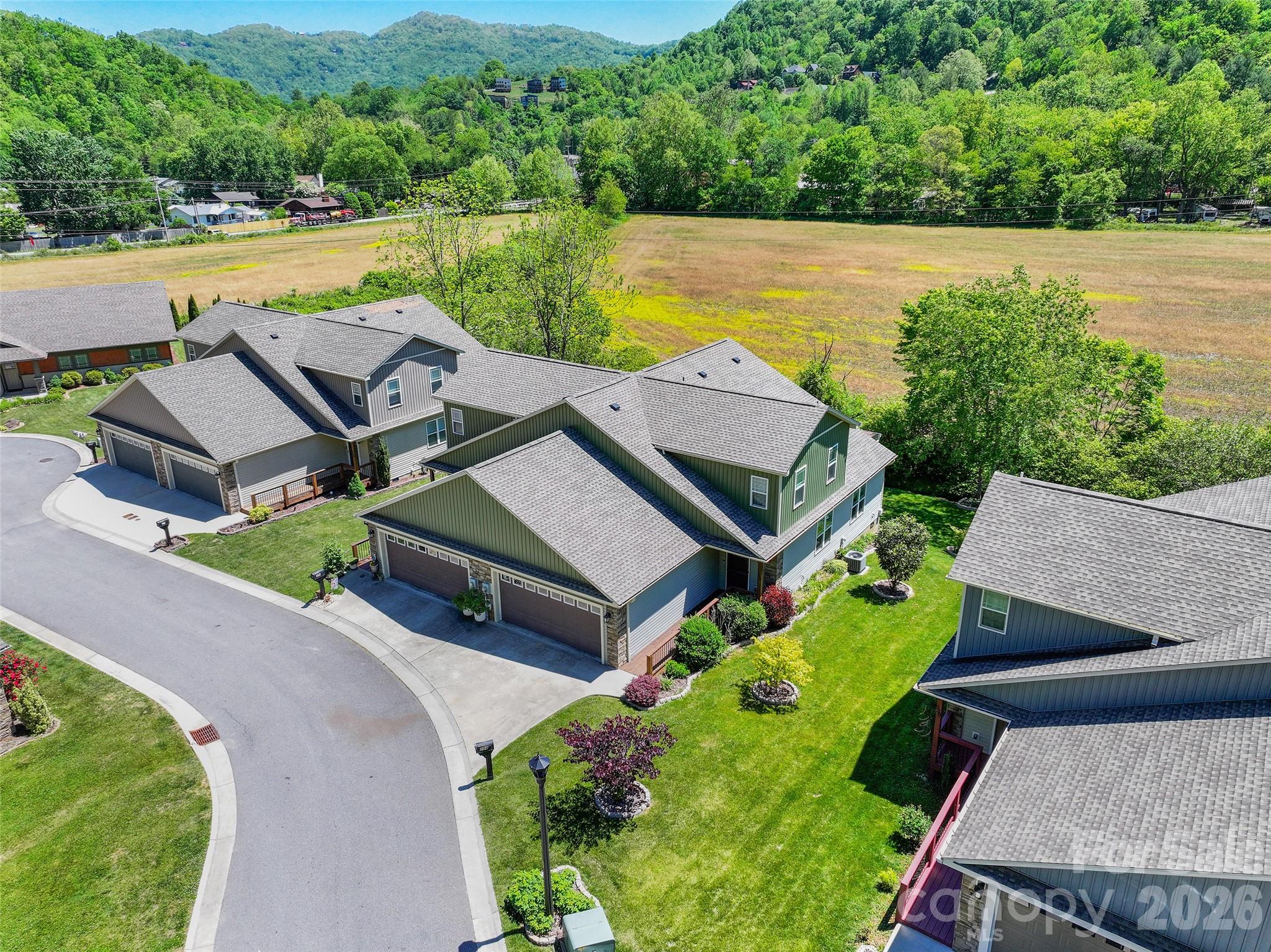 The Meadows at Campbell Mountain - Residential