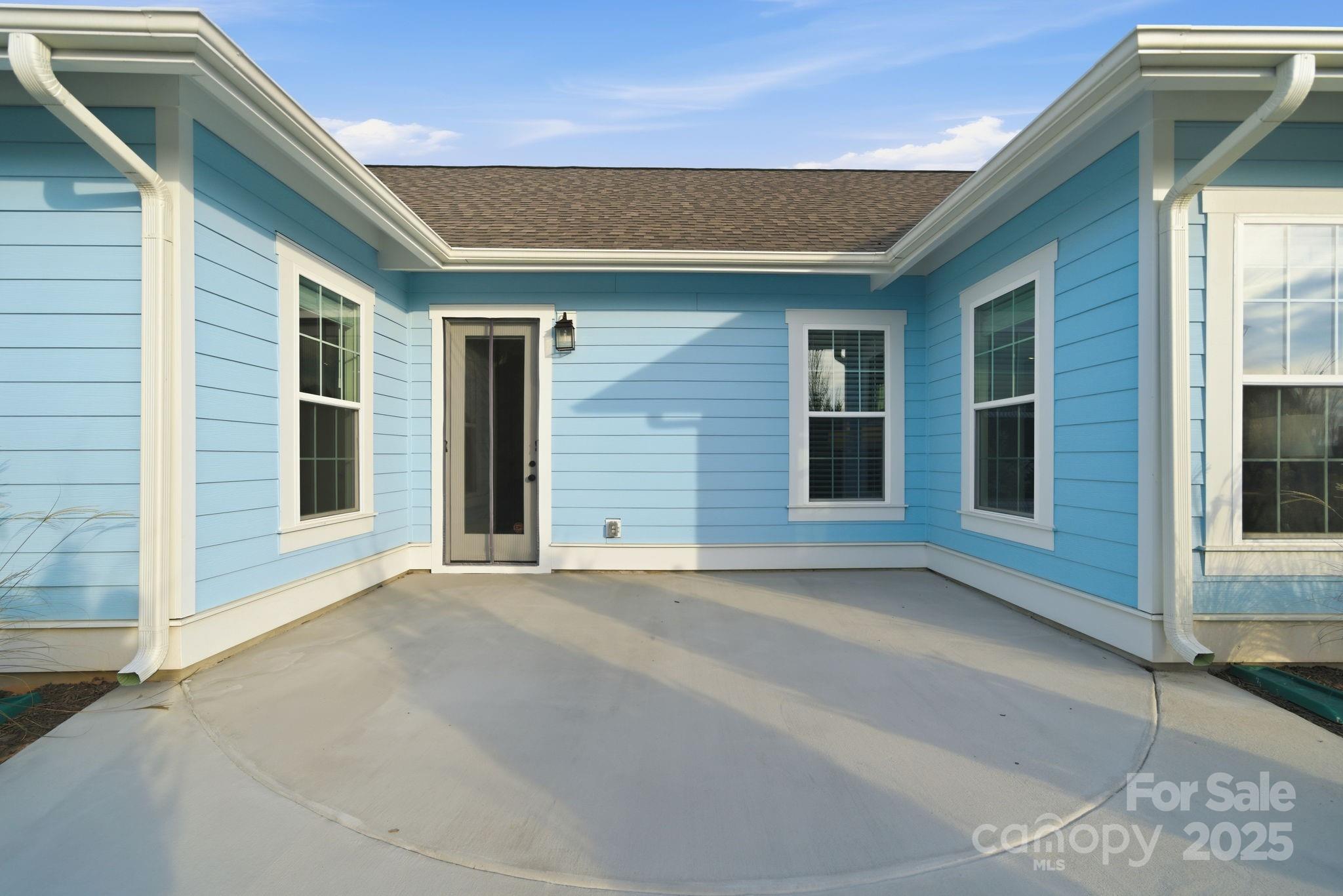 Riverwalk - Residential