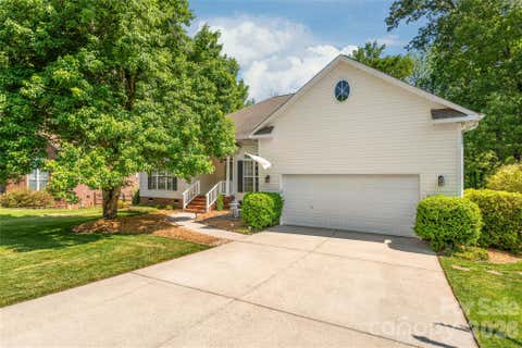 Photo for 11811 Crossroads Place