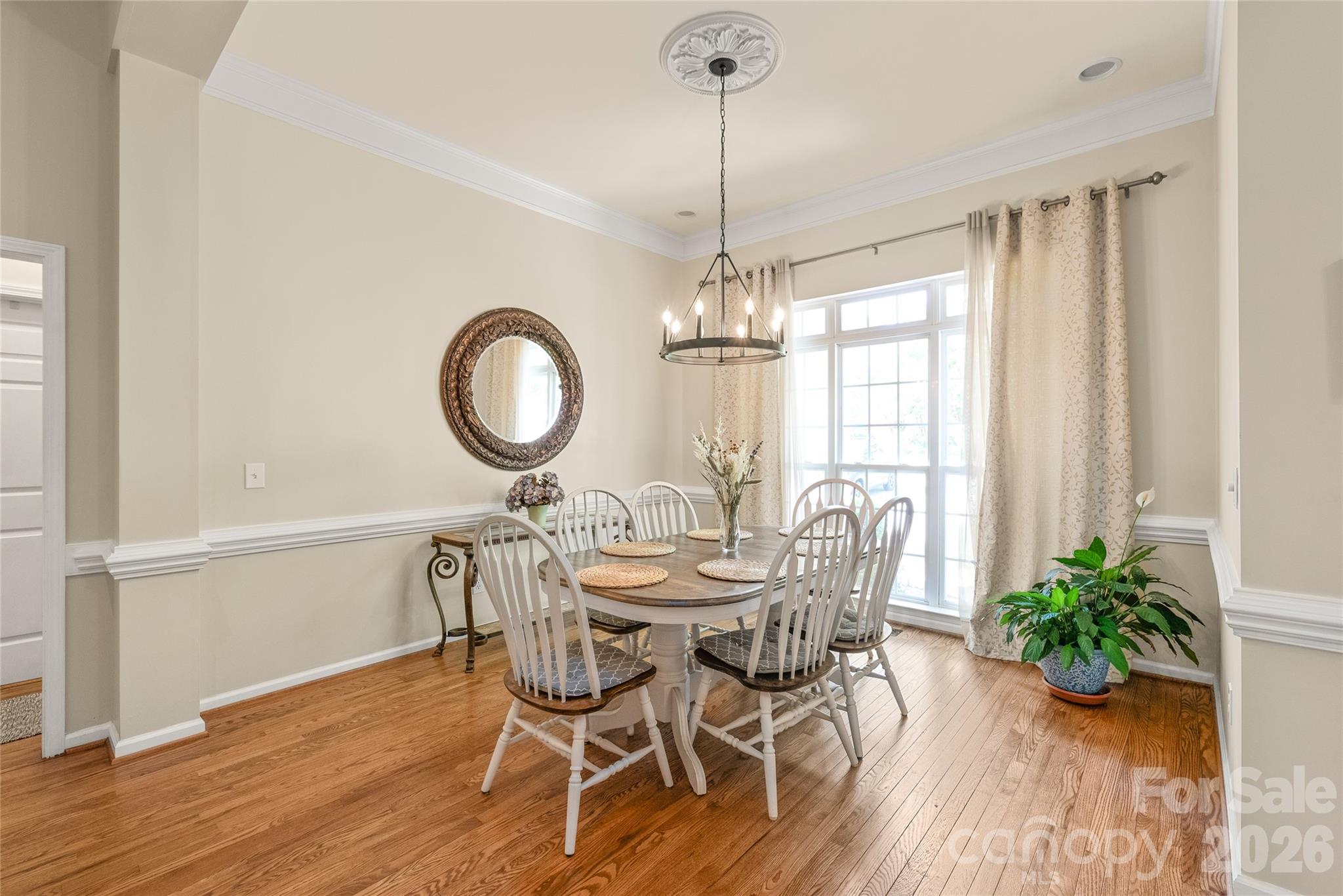 11811 Crossroads Place