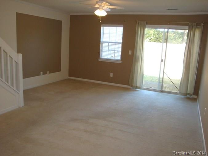 Hunter Downes - Residential Lease