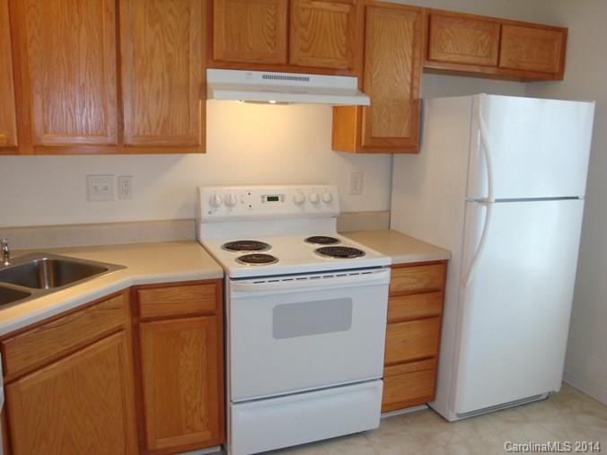 Hunter Downes - Residential Lease