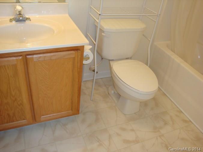 Hunter Downes - Residential Lease