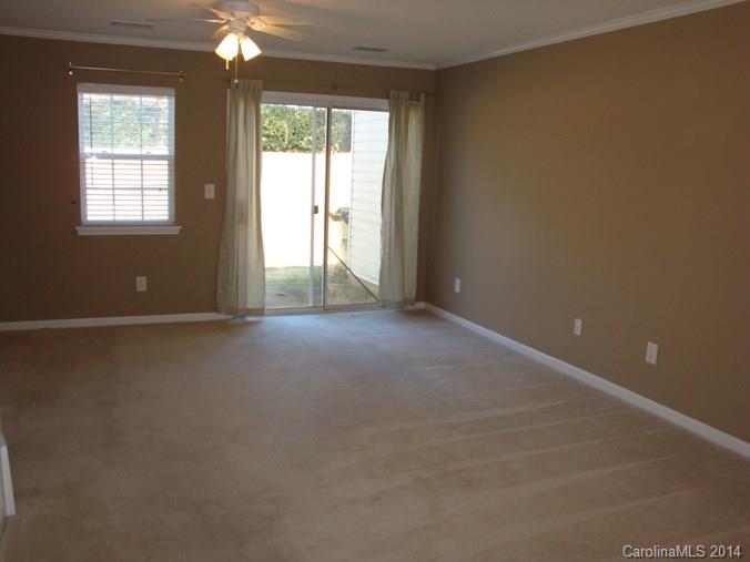 Hunter Downes - Residential Lease