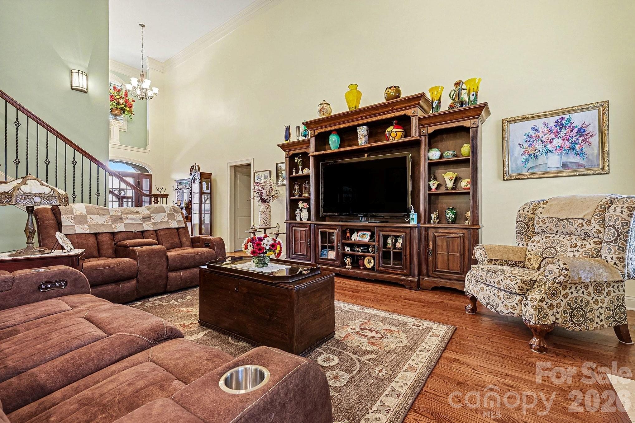 Seven Oaks - Residential