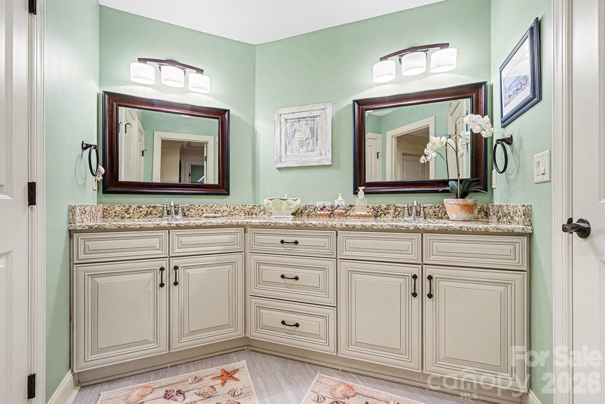 Seven Oaks - Residential