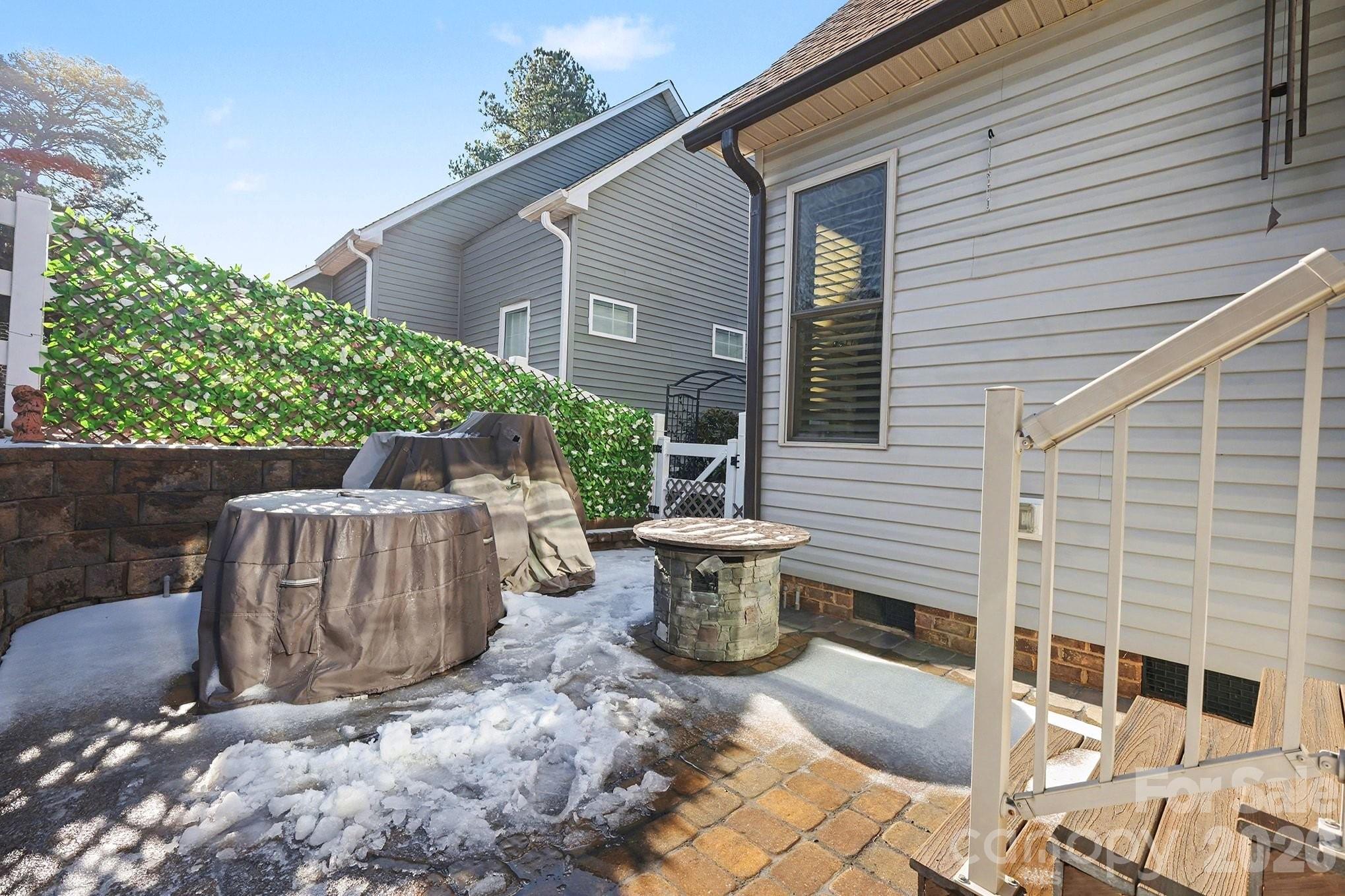 Seven Oaks - Residential