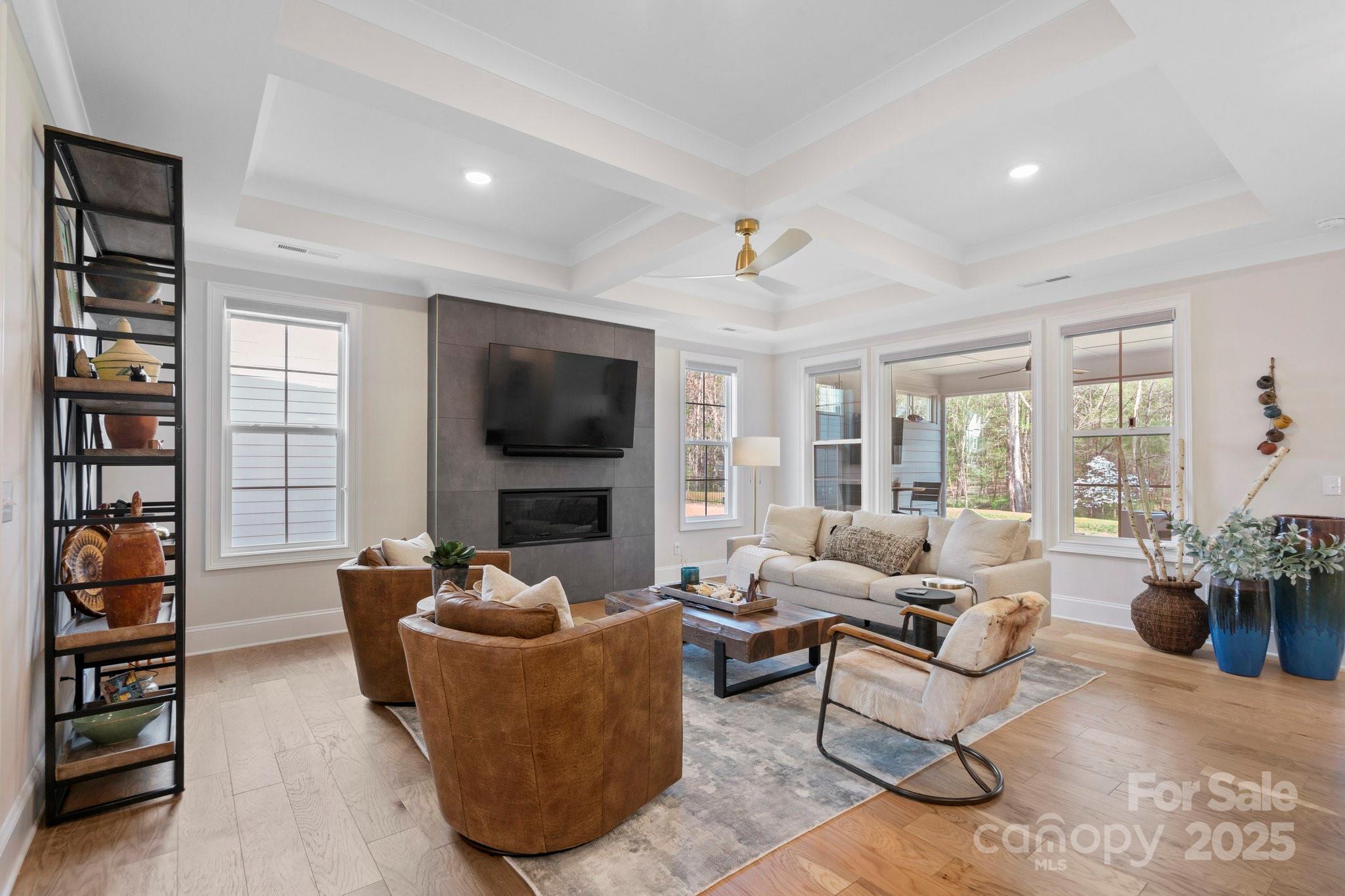 4412 Foxview Court