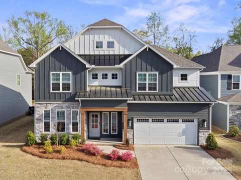 4412 Foxview Court Charlotte NC 28270