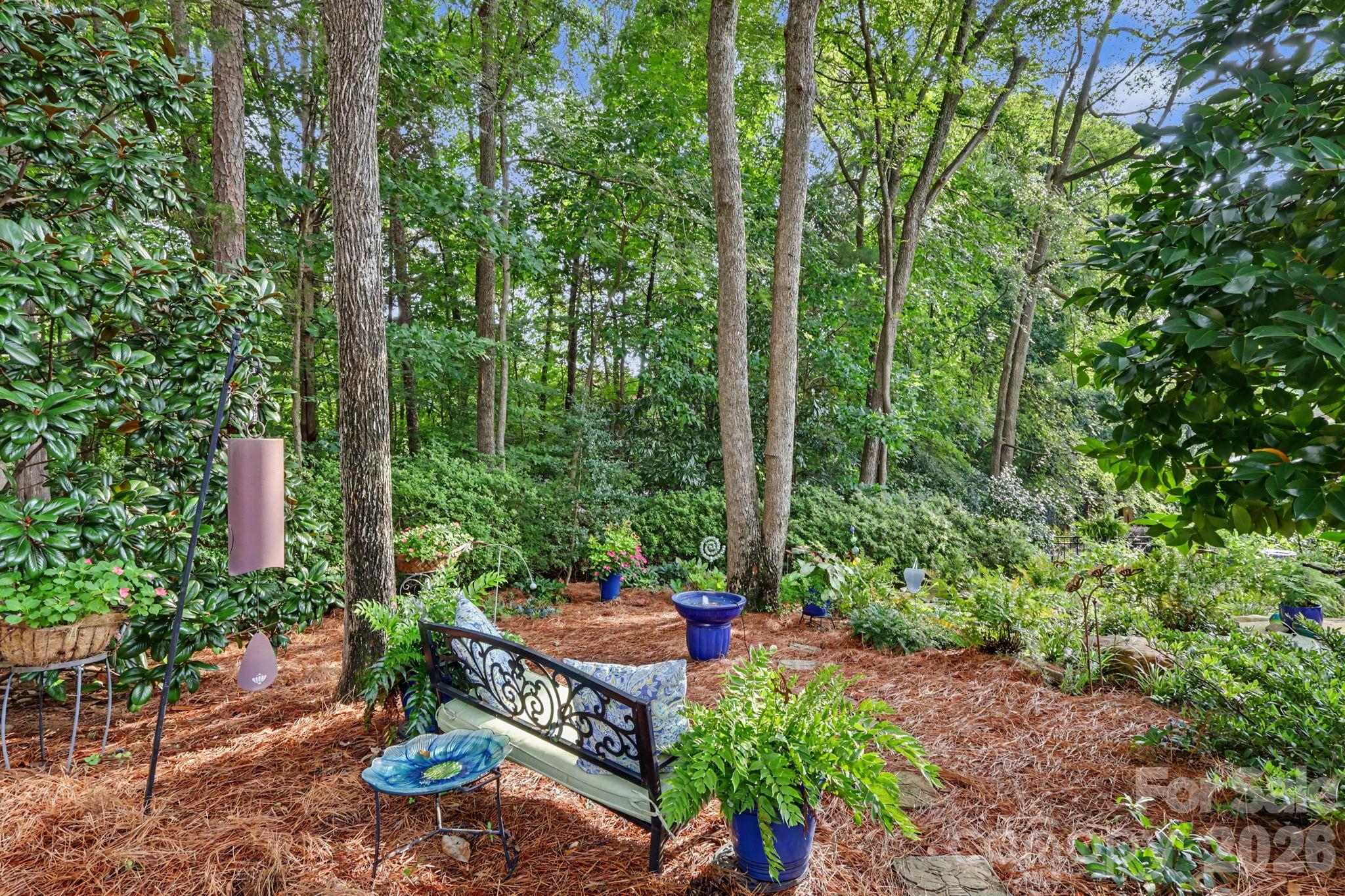 8724 Suninghurst Lane