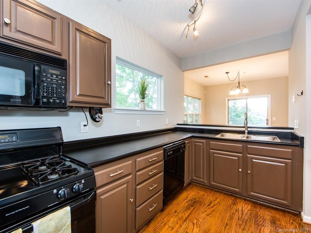 Elizabeth - Residential