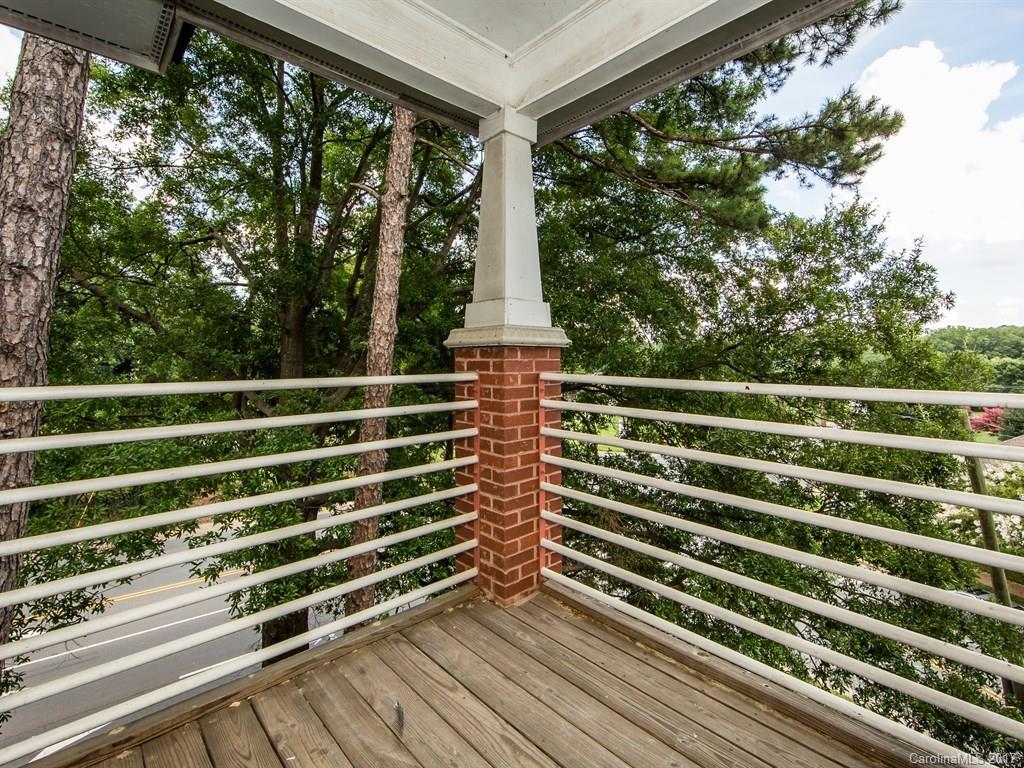 Elizabeth - Residential