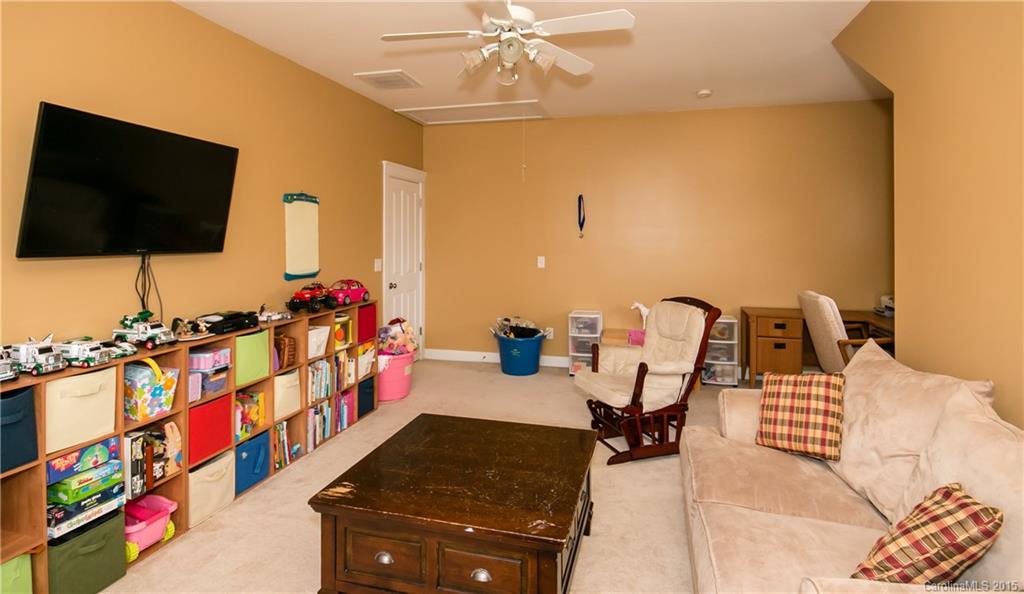 Larkin Golf Club - Residential