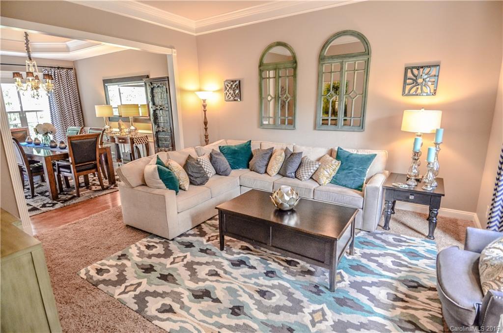 Lake Shore - Residential