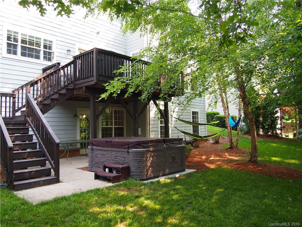 Lake Shore - Residential