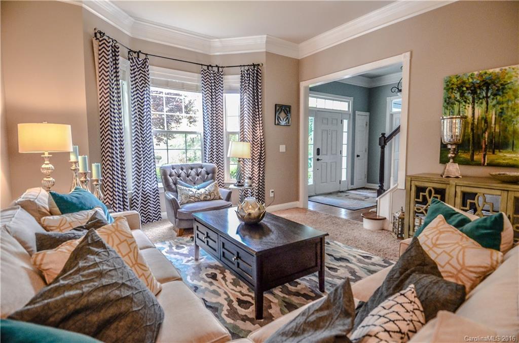 Lake Shore - Residential