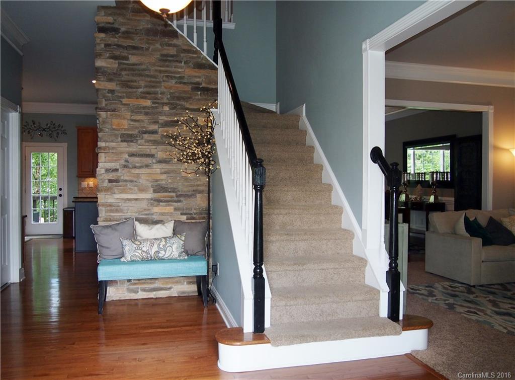 Lake Shore - Residential