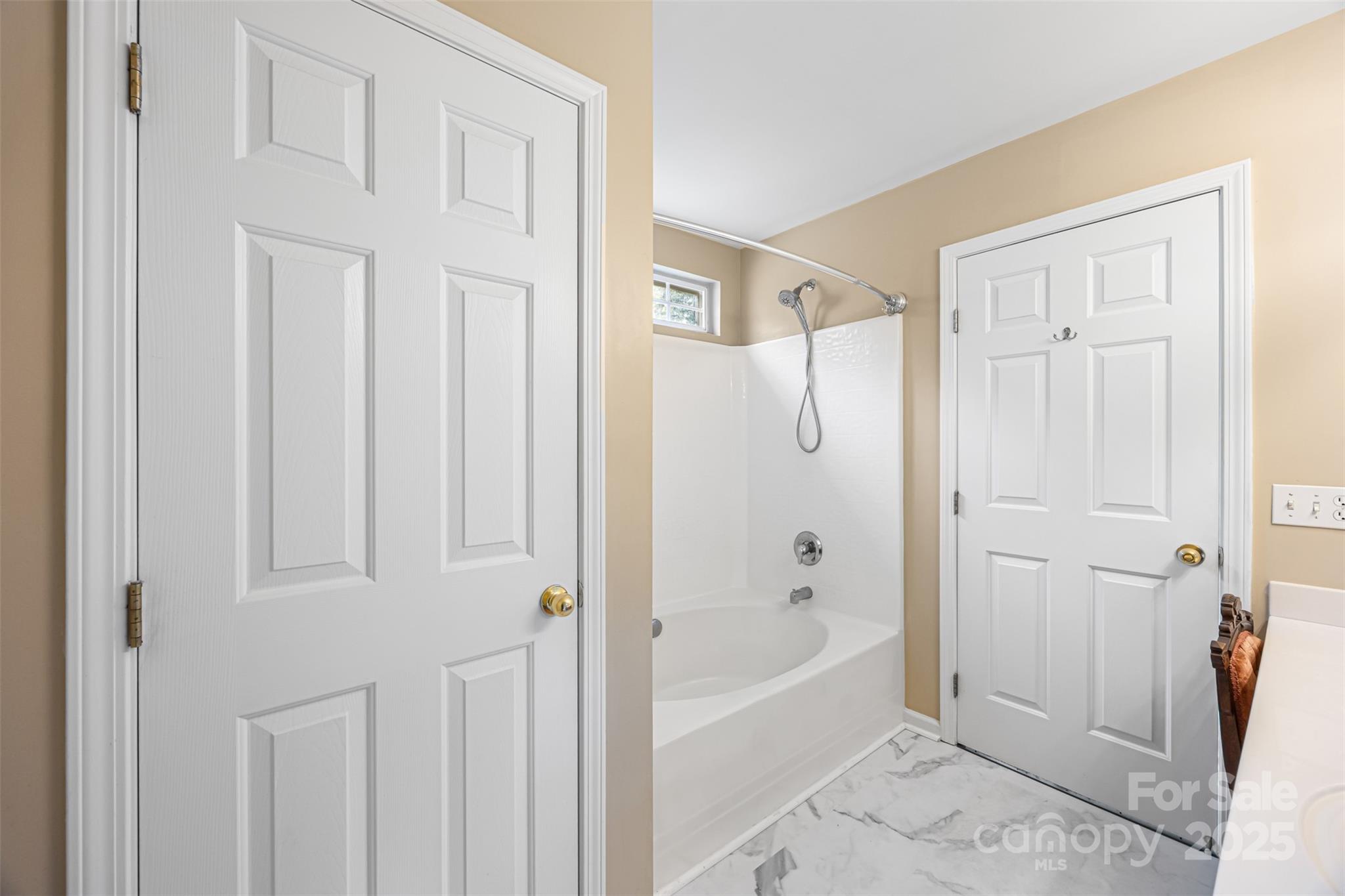 Autumn Cove At Lake Wylie - Residential