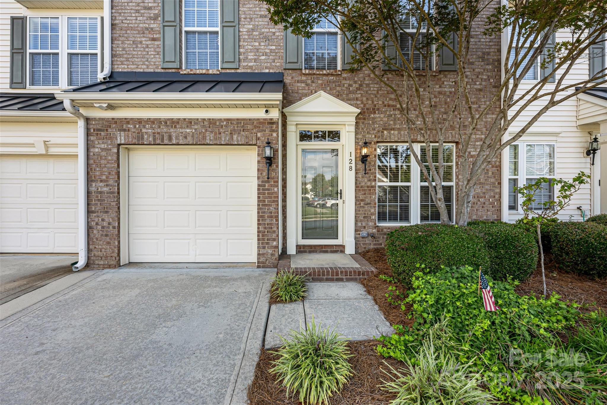 128 Autumn Falls Drive