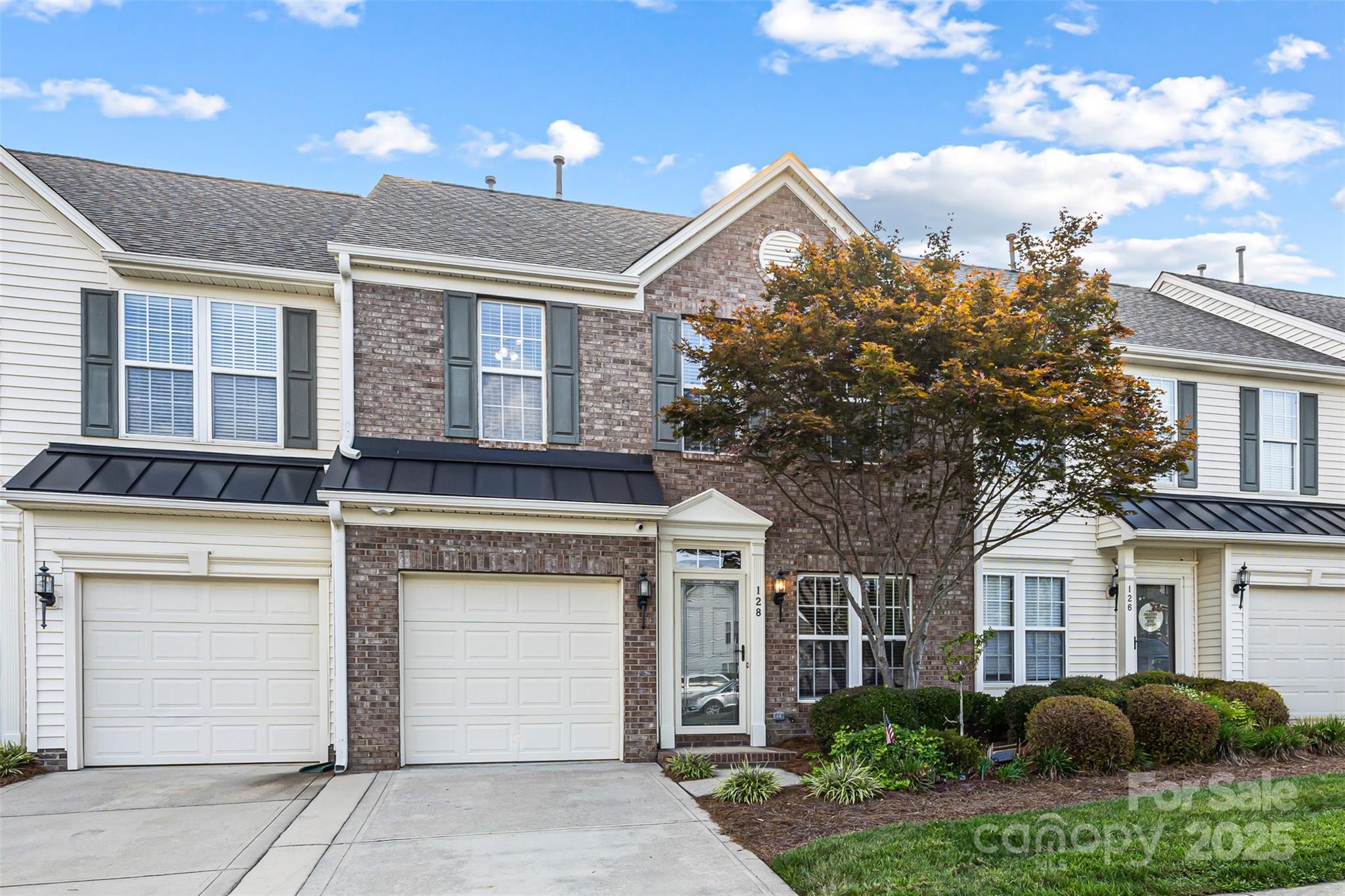 Autumn Cove At Lake Wylie - Residential