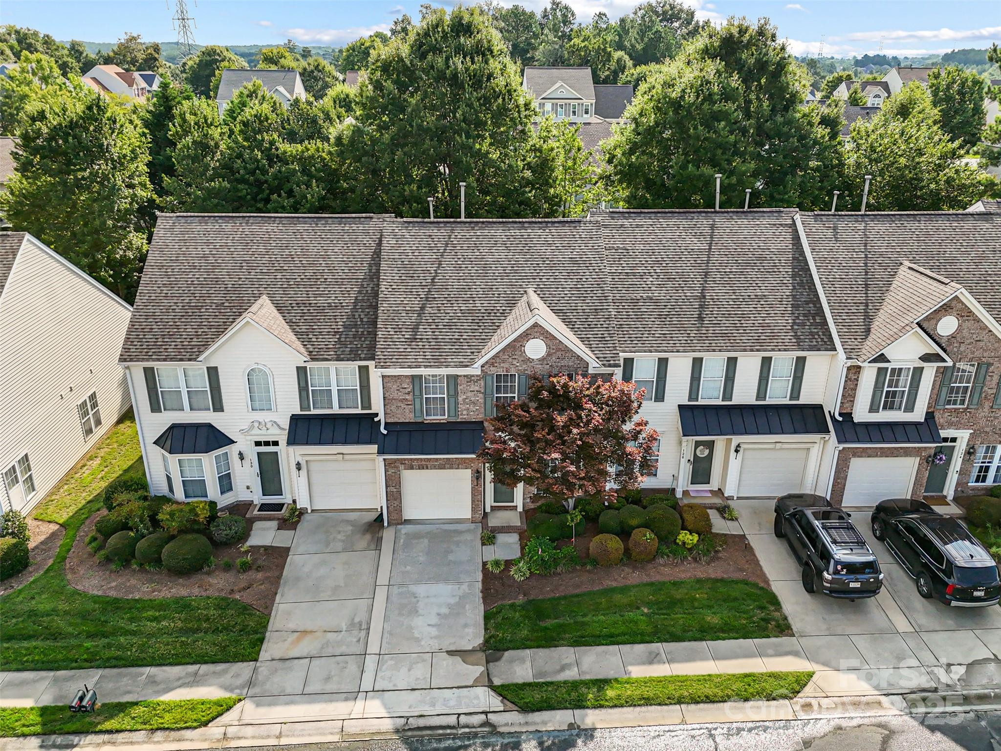 Autumn Cove At Lake Wylie - Residential