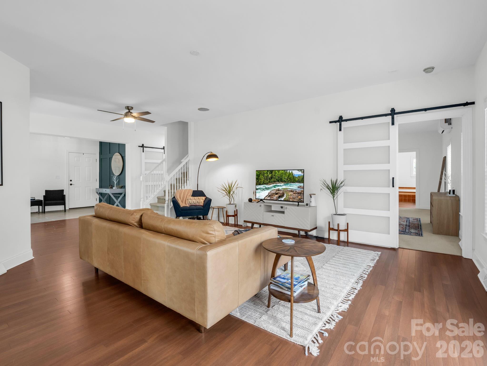 Lynnbrook - Residential