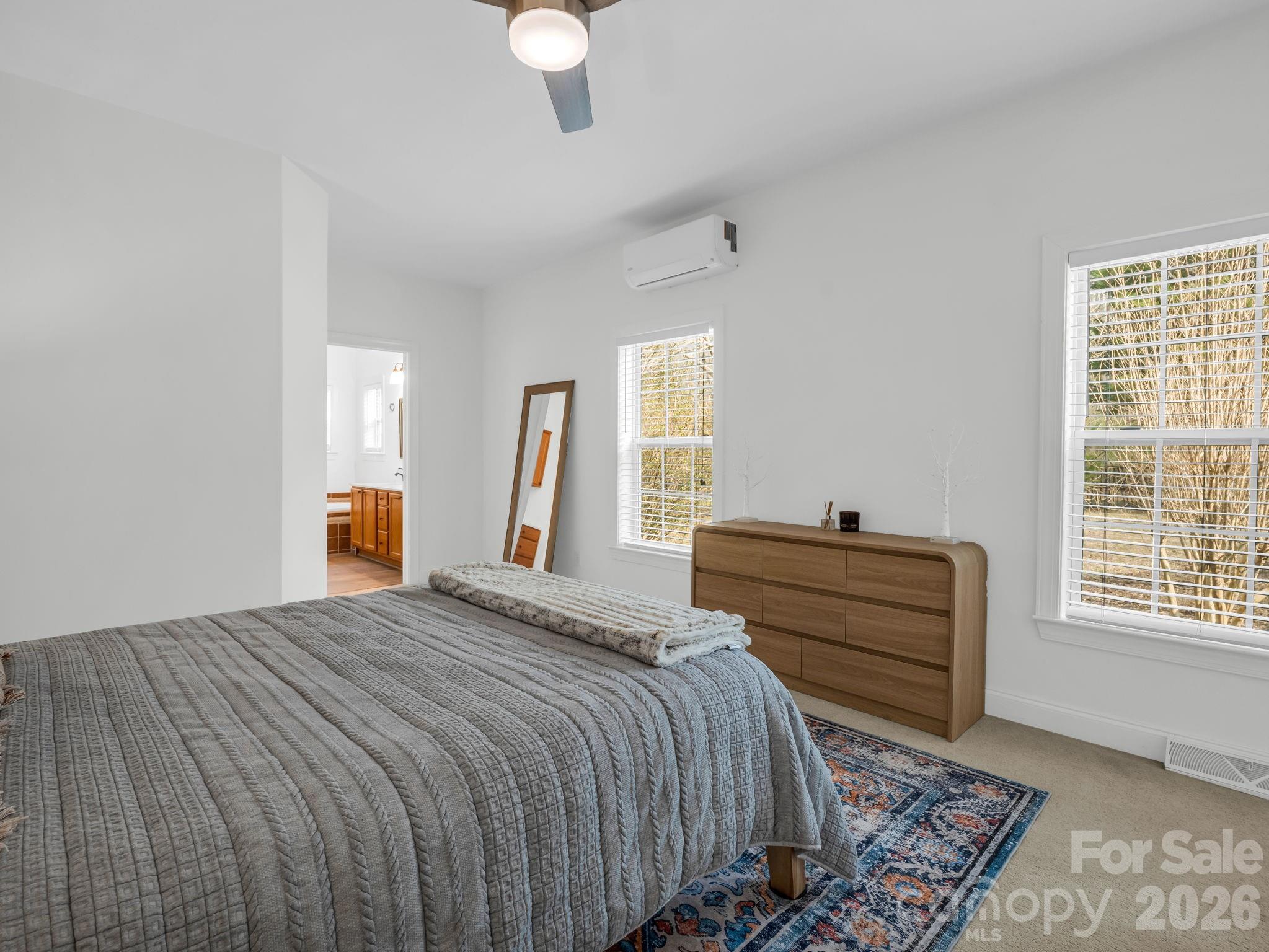 Lynnbrook - Residential