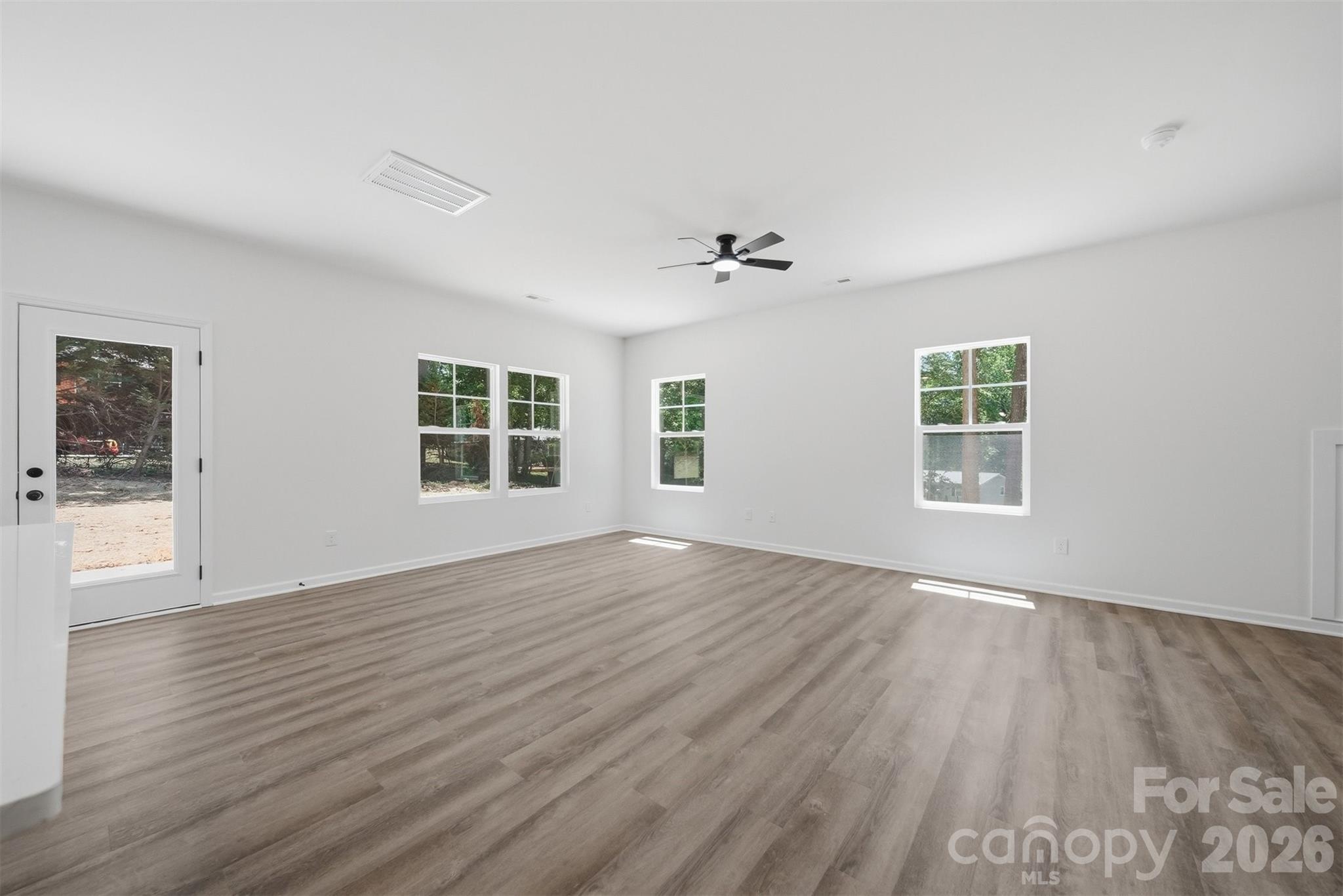 215 Edgewood Circle