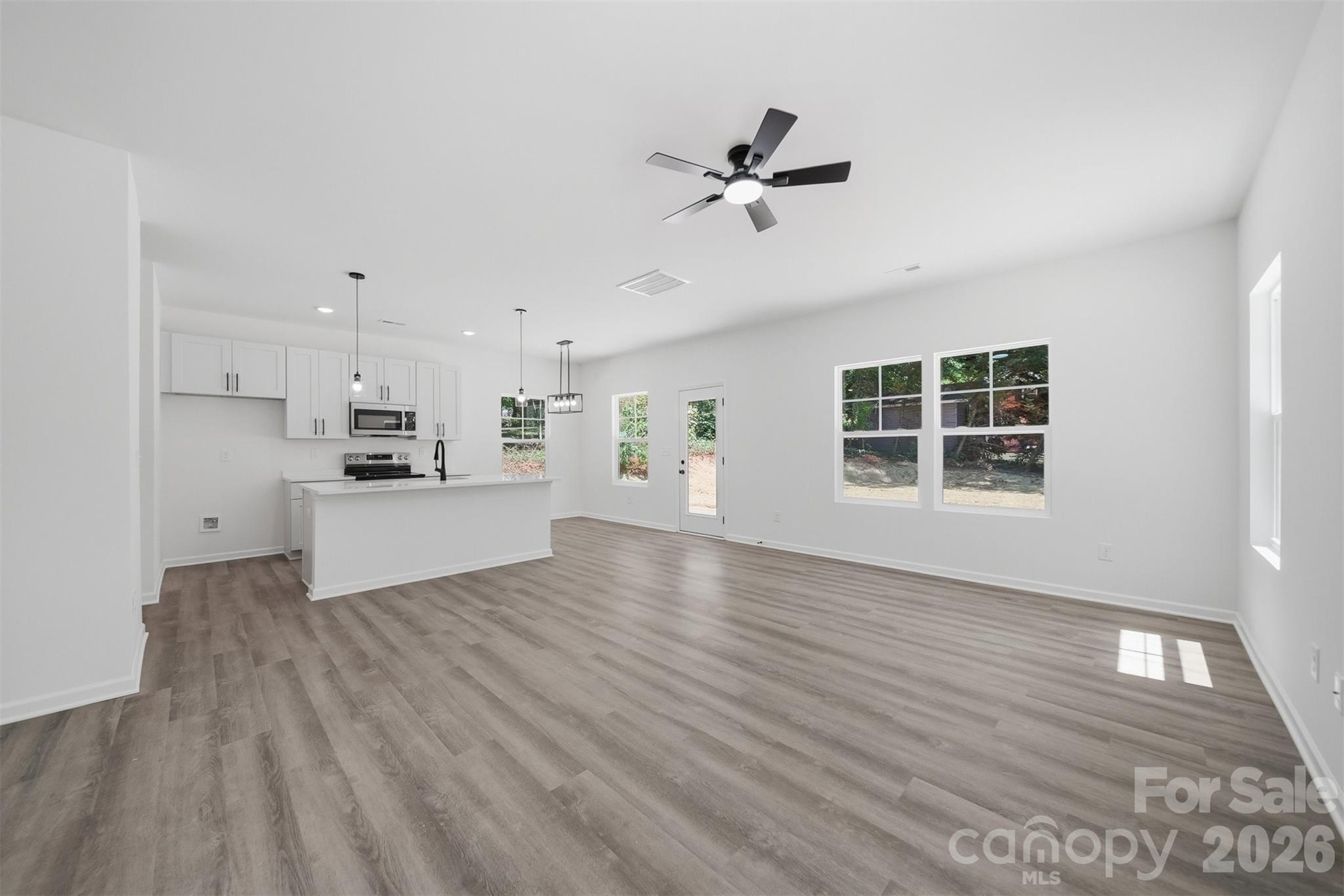 215 Edgewood Circle