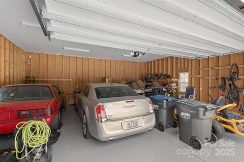 listing image 40